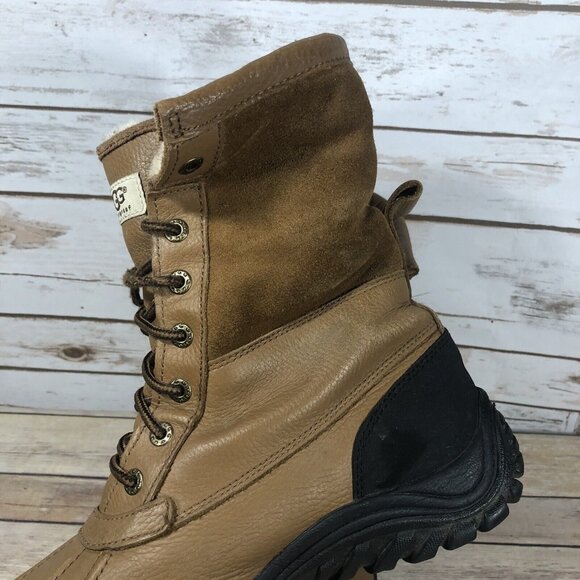 UGG Adirondack III Waterproof Insulated Womens Size 9-9.5 Tall Sheepskin Beige - Picture 11 of 12